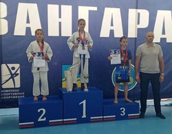 Юные спортсменки Лиманского района завоевали награды на престижных турнирах